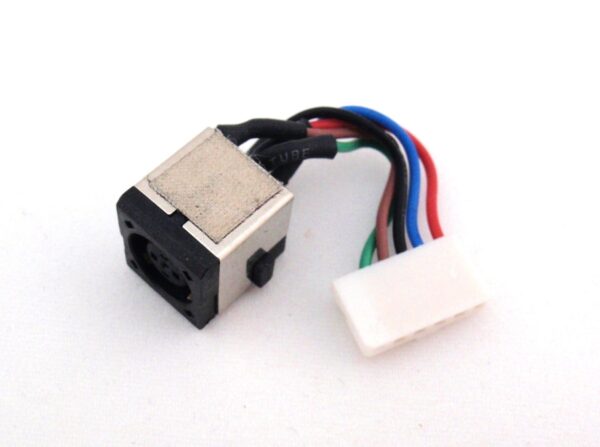 Dell Alienware M11x W11D-11 - 17D10 017D10 DC Power Jack - Image 2