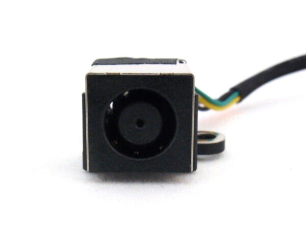 Dell Inspiron 17 17R N7110 UMA - WTVC4 0WTVC4 DC Power Jack - Image 4